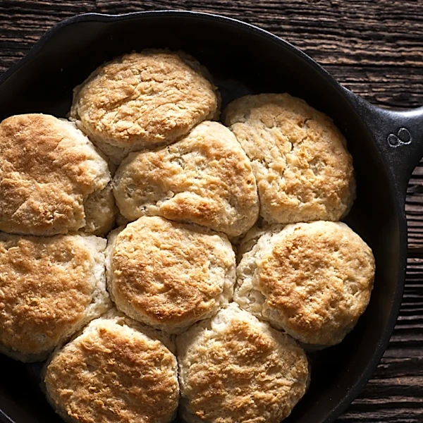 The Old-School Way Cowboys Made Biscuits On The Trail