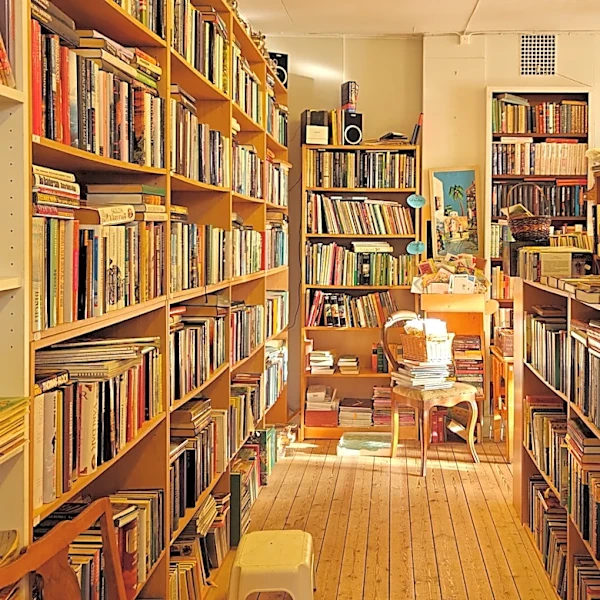 8 Old-School Cookbooks To Look For At Thrift Stores