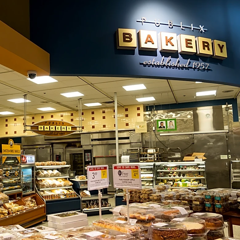 Forget Donuts: How To Get The Publix Bakery To Glaze Other Sweet Treats