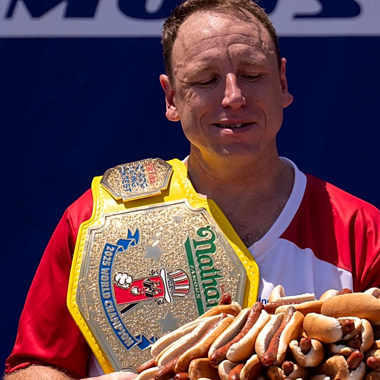 This Is The Best Way To Cook Hot Dogs, According To Joey Chestnut