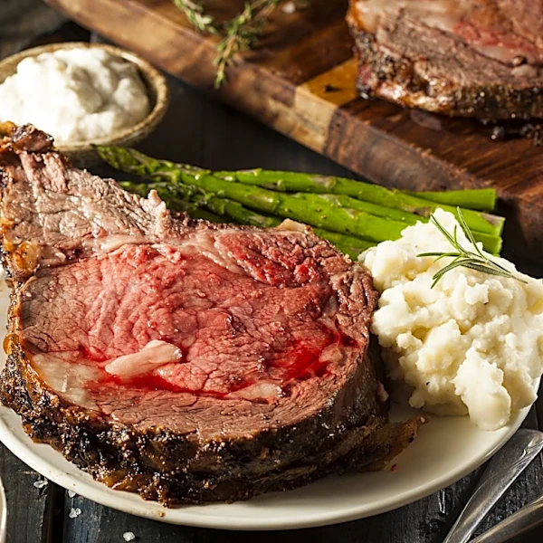 11 Restaurant Chains That Serve The Best Prime Rib