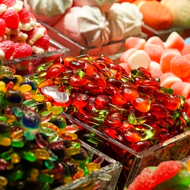 DIY-Er Transforms 3 Dollar Tree Items Into Simple Candy Storage