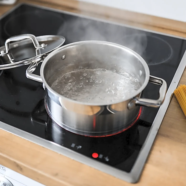 Never Use These Types Of Cookware On Your Induction Stovetop
