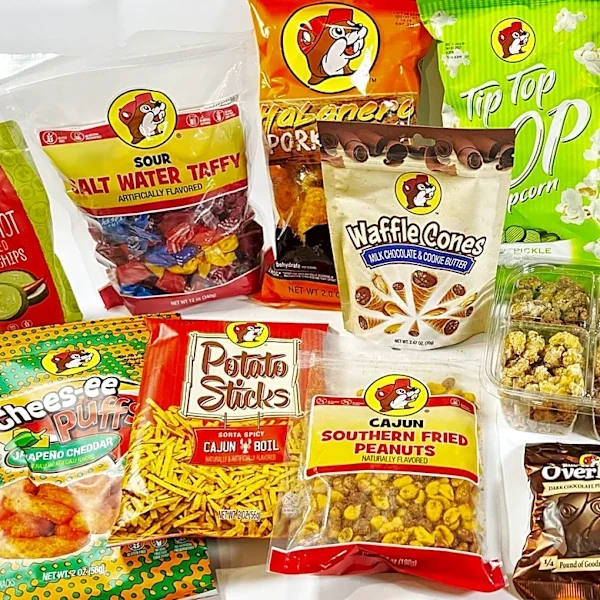 13 Buc-Ee's Snacks That Are Worth Buying And 4 To Skip