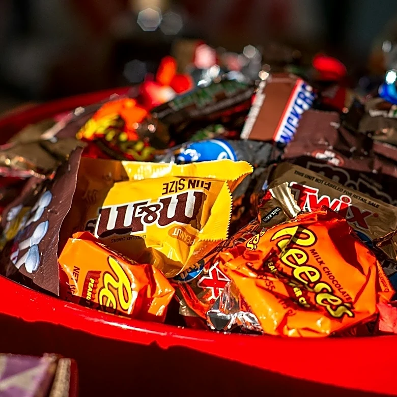 The Halloween Candy You Are, Based On Your Zodiac Sign