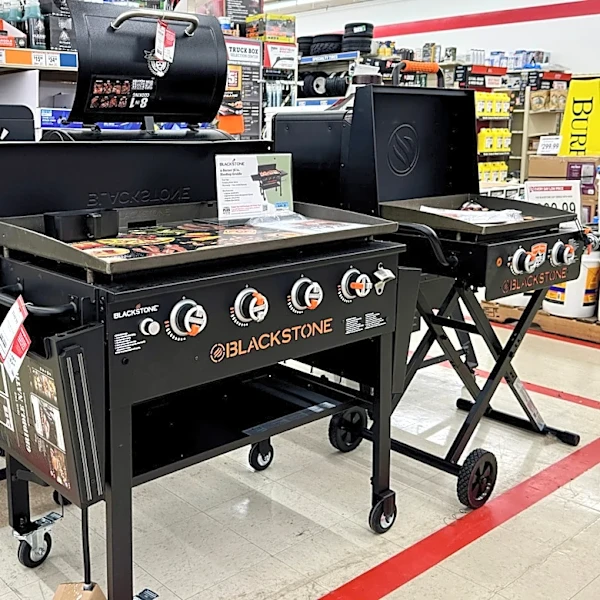 Can You Use Pots And Pans On Your Blackstone Griddle?