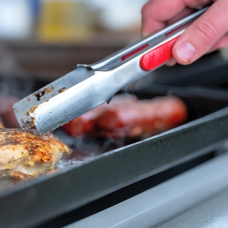 Why Blackstone Says To Stop Using Soap On Its Griddles