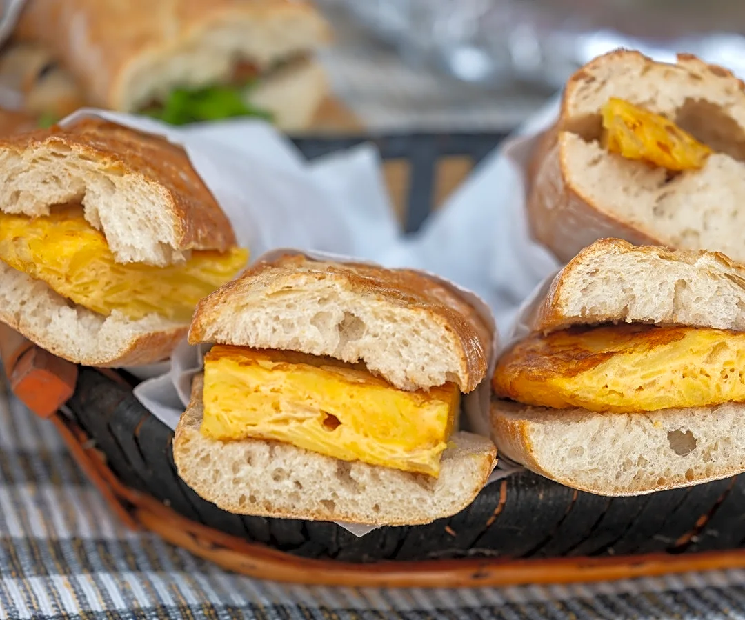 The Spanish-Style Breakfast Sandwich You Can Easily Make At Home