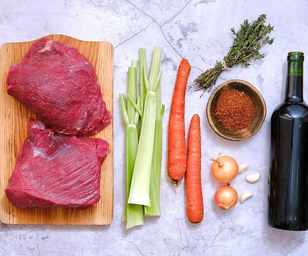 The Difference Between Pot Roast And Boeuf Bourguignon