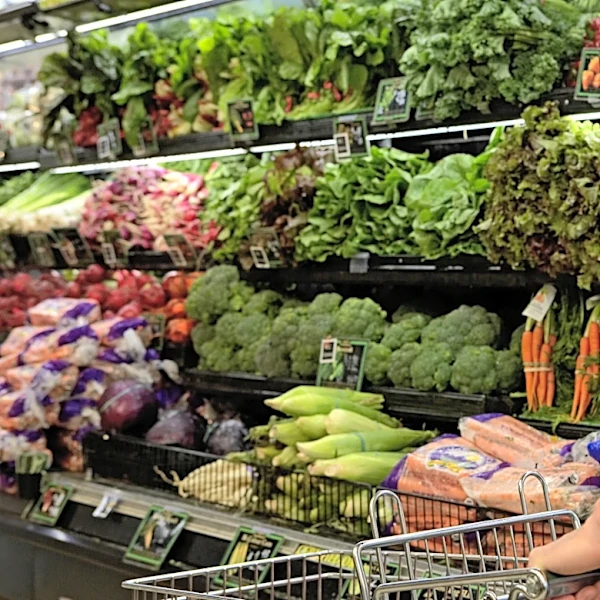 Aldi Vs Trader Joe's: Which Sells Cheaper Produce In 2026?