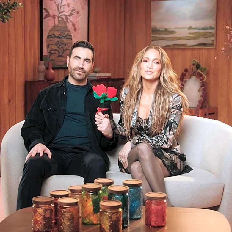 Jennifer Lopez And Brett Goldstein Talk Workplace Romance On Their Dodo Dream Date