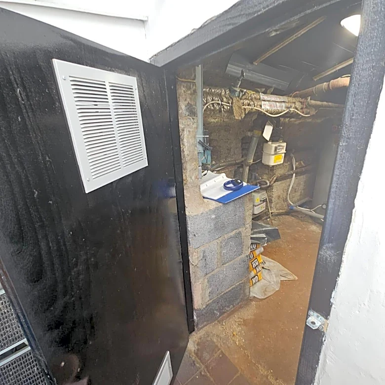 Rescuers Get Urgent Call About Cries Coming From 113-Degree Boiler Room
