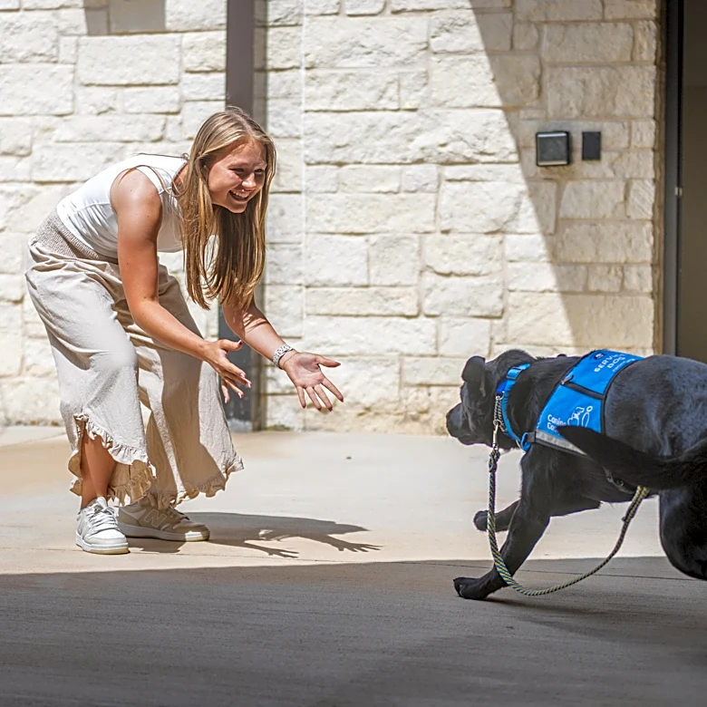 Service Dogs Reunite With The People Who Raised Them Right Before They Graduate