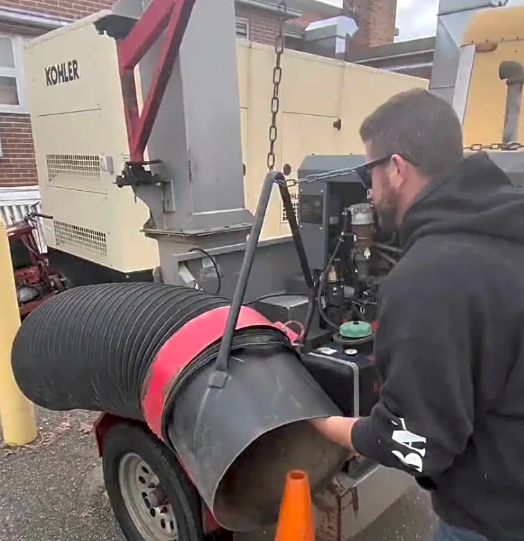 Maintenance Workers Hear 'Screams' Inside Shredder And Pull Out Days-Old Babies Just In Time