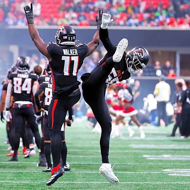Falcons pass rush earns disrespectful ranking from CBS Sports