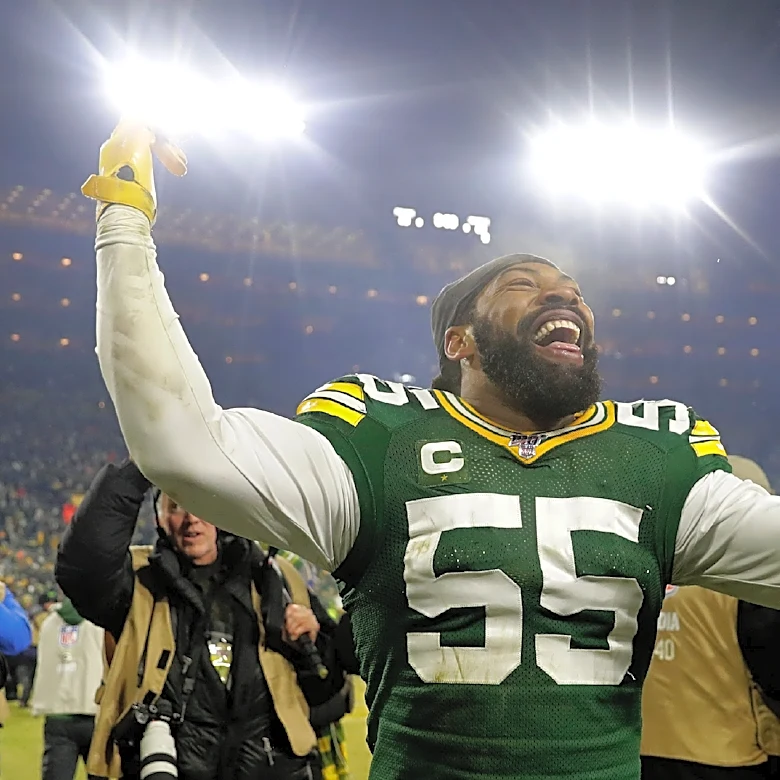 Falcons work out Pro Bowl EDGE as possible James Pearce replacement