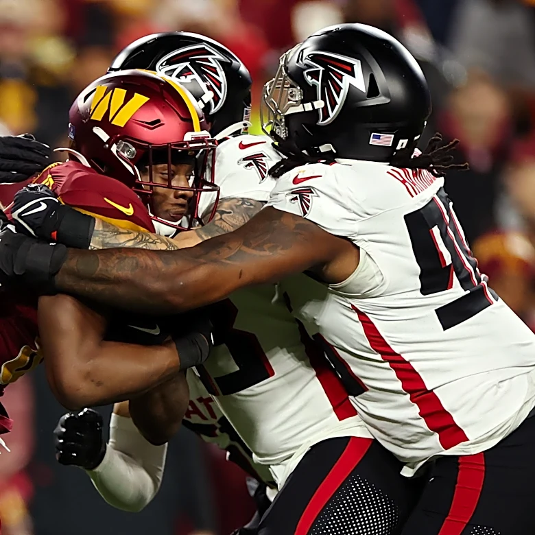 Falcons sign 3 players to practice squad, release 2 others