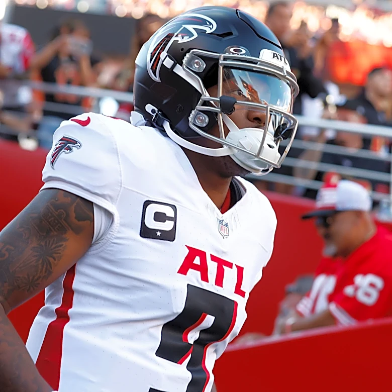 Michael Penix Jr. comments on possible return vs. Panthers