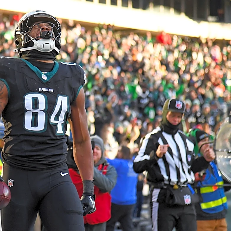Falcons sign former Eagles tight end to practice squad