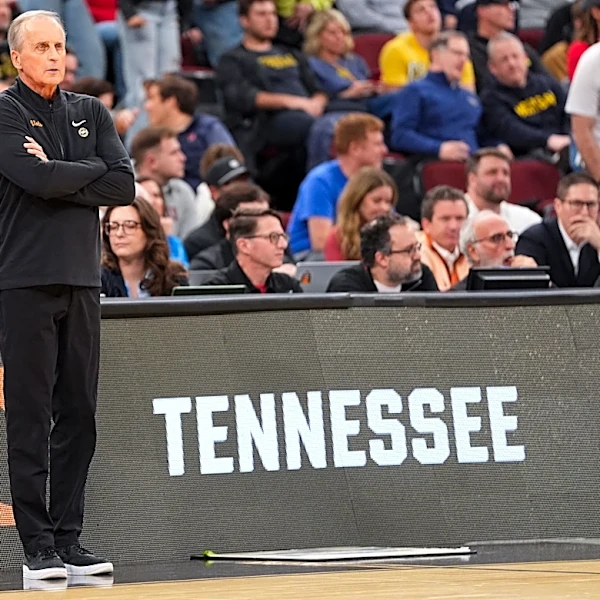 What Tennessee basketball fans can learn from Rick Barnes documentary