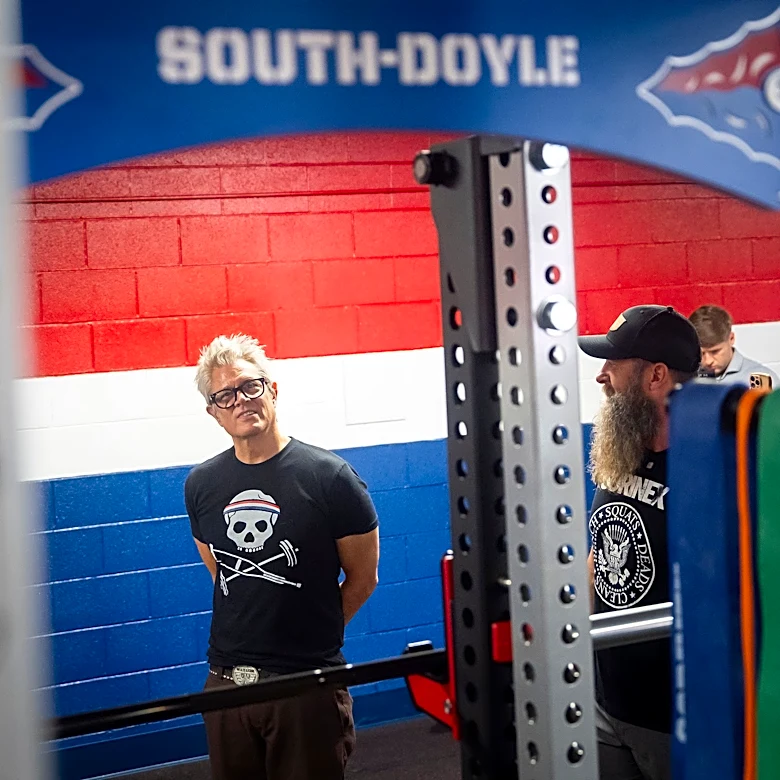 Johnny Knoxville visits South-Doyle to unveil weight room he made possible