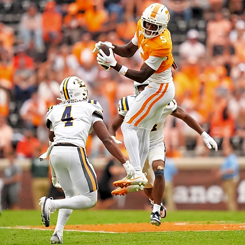 5 Tennessee football players besides QBs that intrigue us in preseason