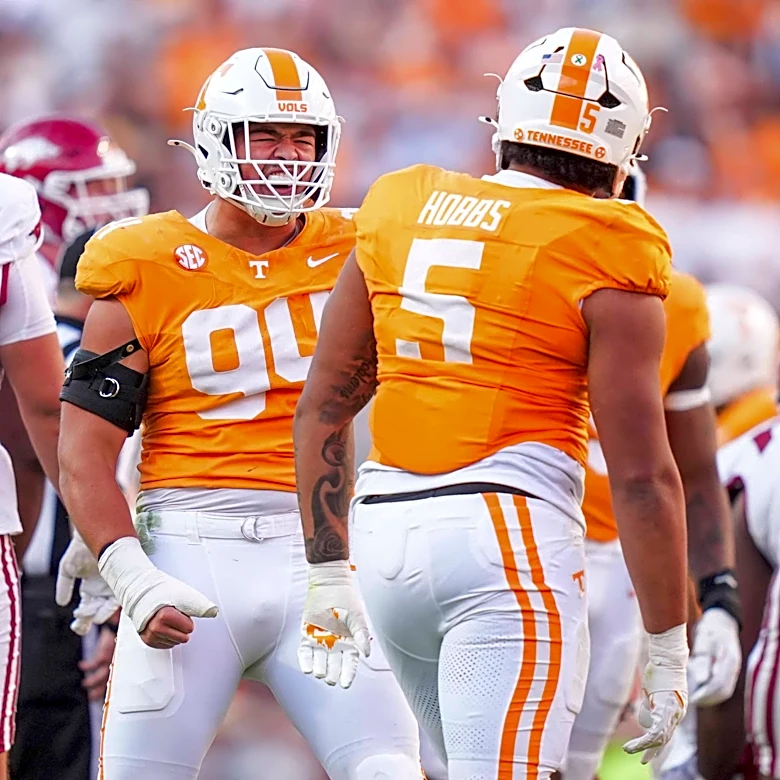 Where Tennessee football ranks in coaches poll to start 2026 season