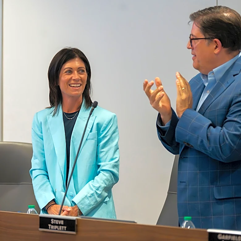 Betsy Henderson is Knox County's first woman elected mayor, and here's who else won