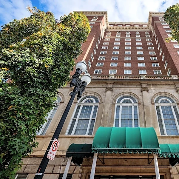 Knox County plans ultimate deadline for Andrew Johnson hotel developer | Exclusive
