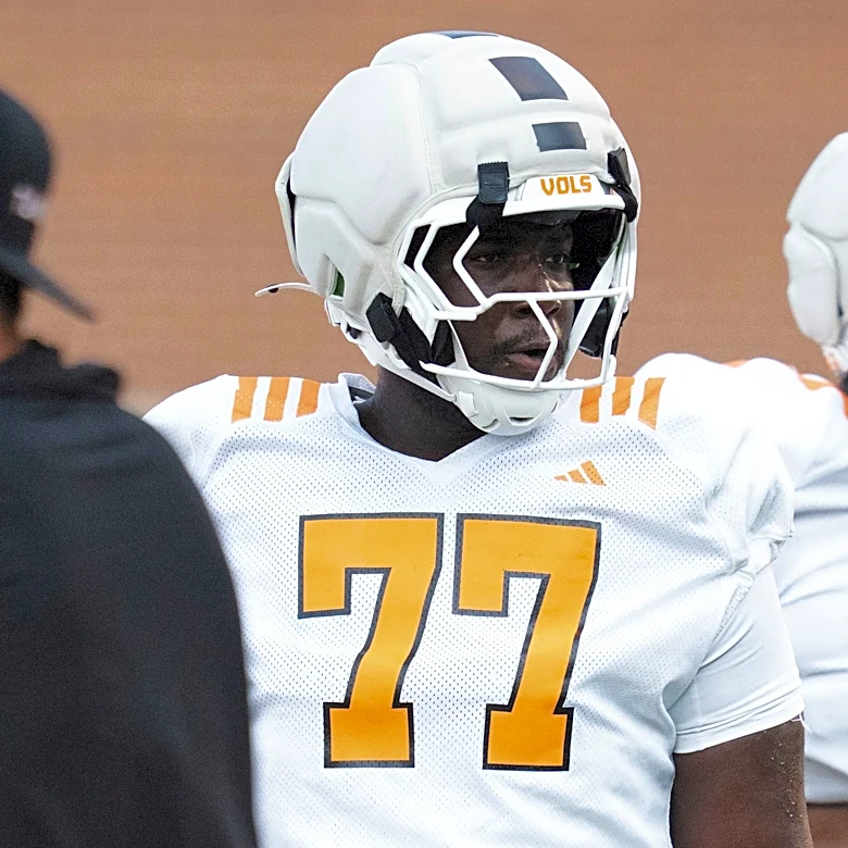 How LSU transfer Ory Williams is trying to prove himself in Tennessee OL competition