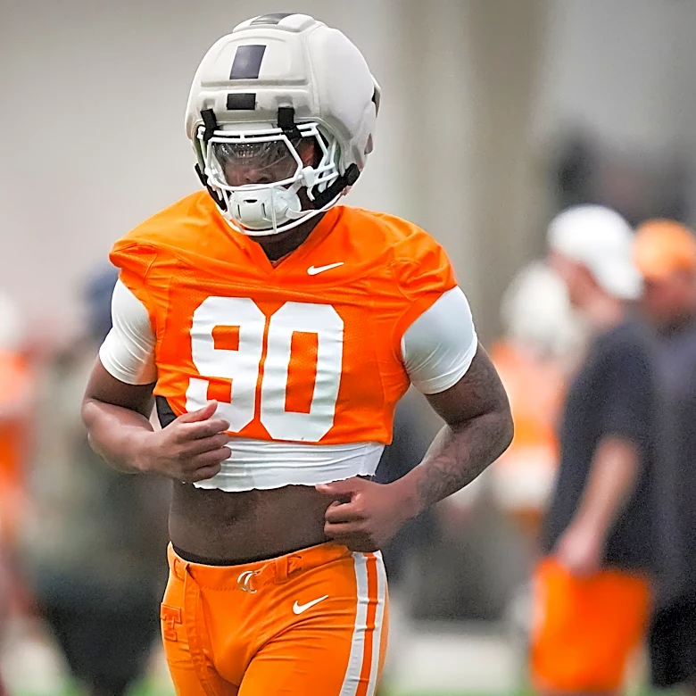 Chaz Coleman is working out again, but not with Tennessee football