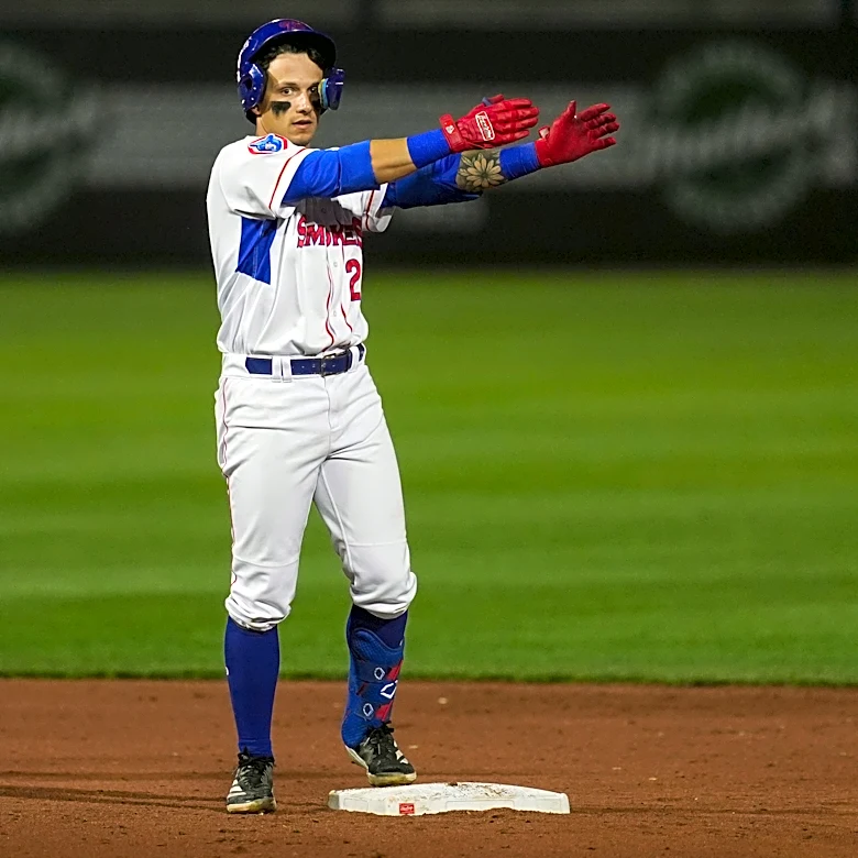 Smokies hold off late Trash Pandas rally, stranding tying run at third