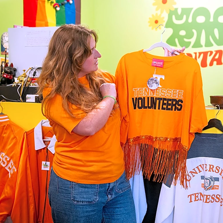 Where to find vintage Vols gear so you can stand out in a sea of orange