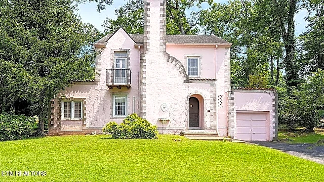 Noticed this pink house in South Knoxville? It's just as unique inside