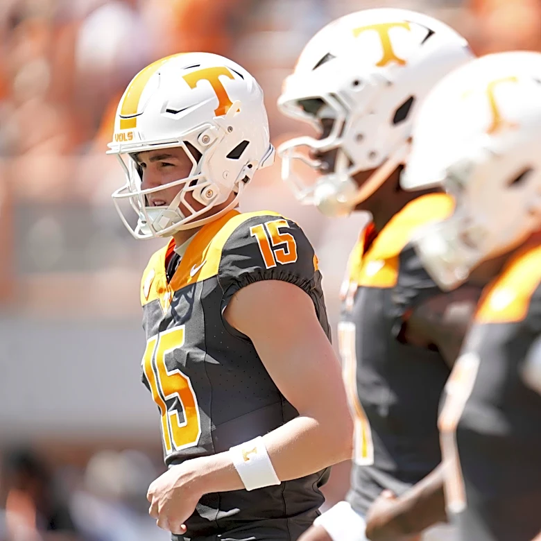 When will Josh Heupel name Tennessee starting quarterback? We size up race