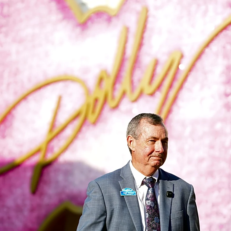 Dolly Parton wanted Dollywood open after her death: "The show must go on'