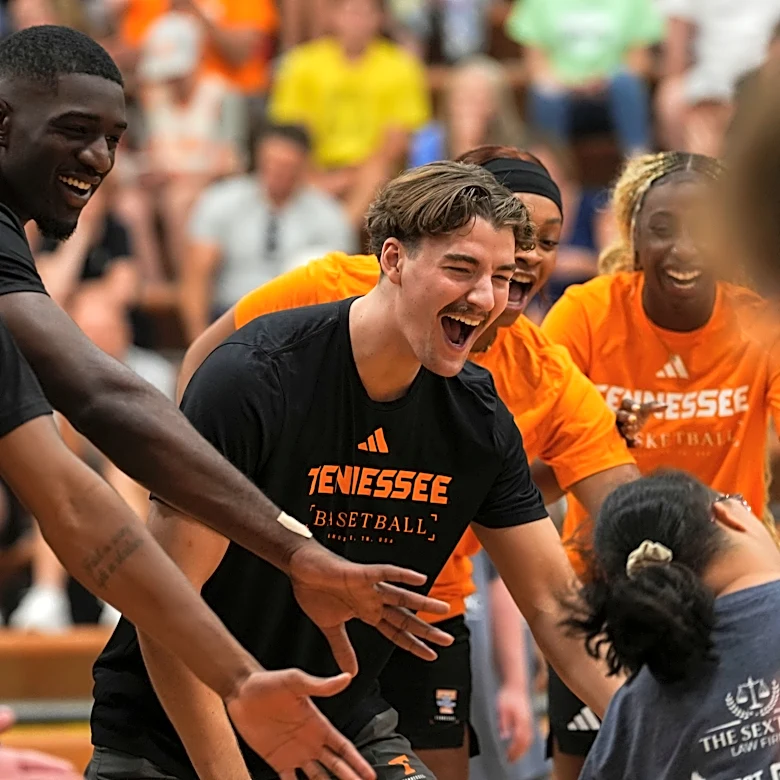 Injury updates on Tyler Lundblade, Christian Fermin for Tennessee basketball