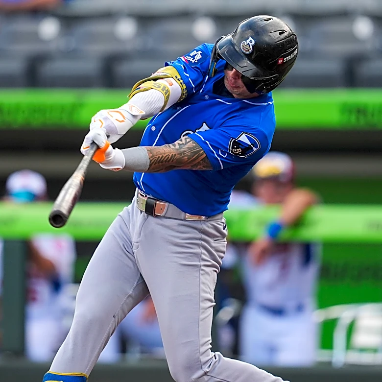 Former Tennessee star Andrew Fischer crushes three home runs for Biloxi Shuckers