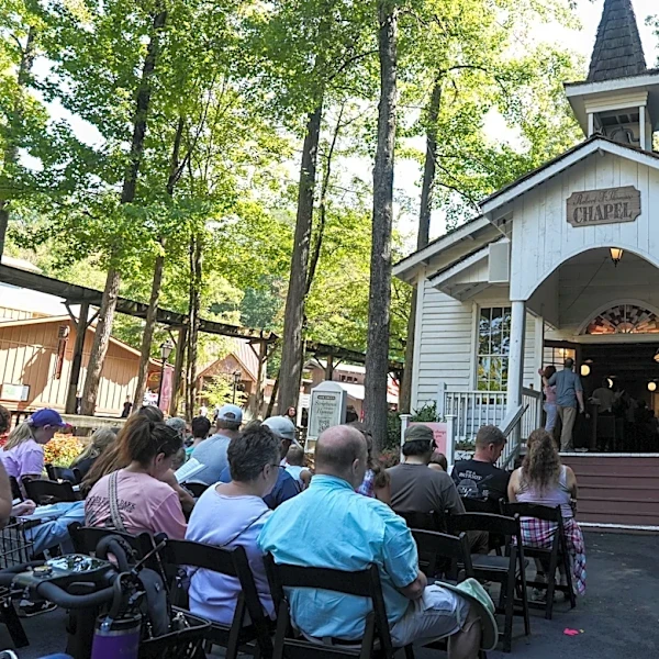 Worshippers at Dollywood chapel find special chance to remember Dolly Parton