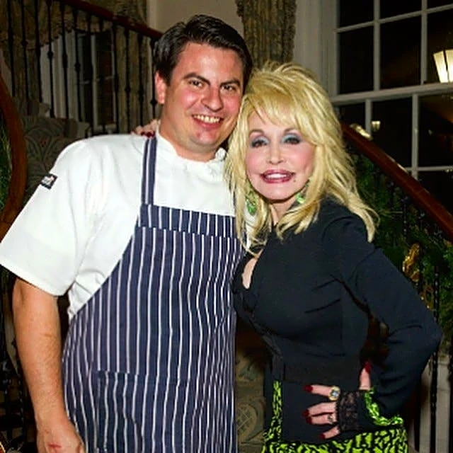 Before he cooked for Dolly, Knoxville chef's family visited her Hawaii home