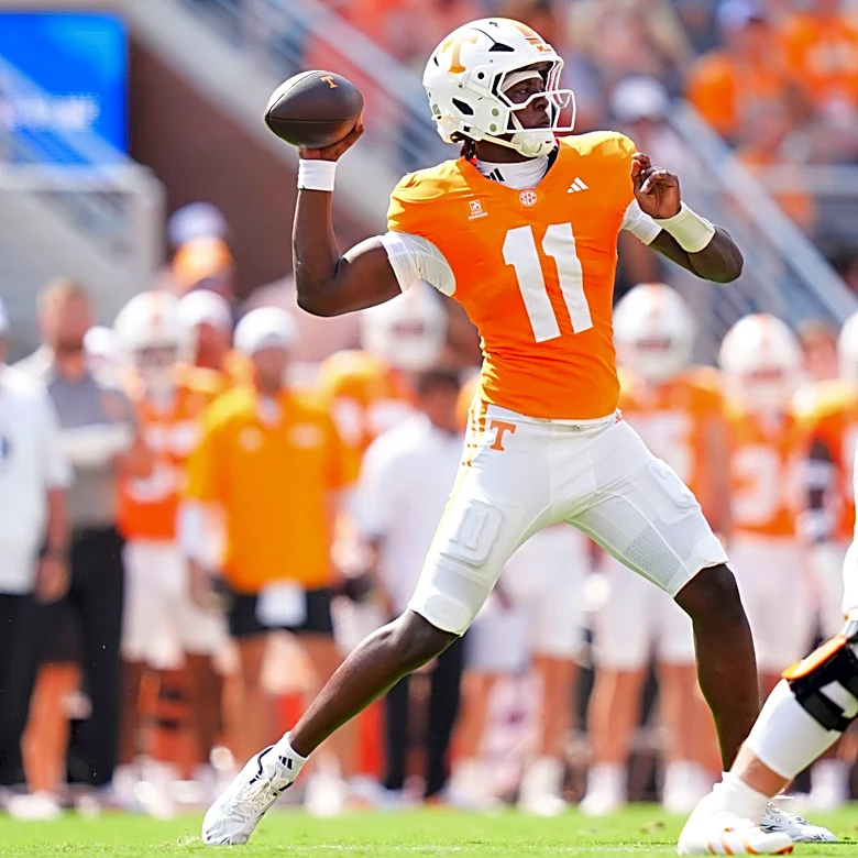 Listen to Mike Keith's call on Faizon Brandon's first TD for Tennessee football