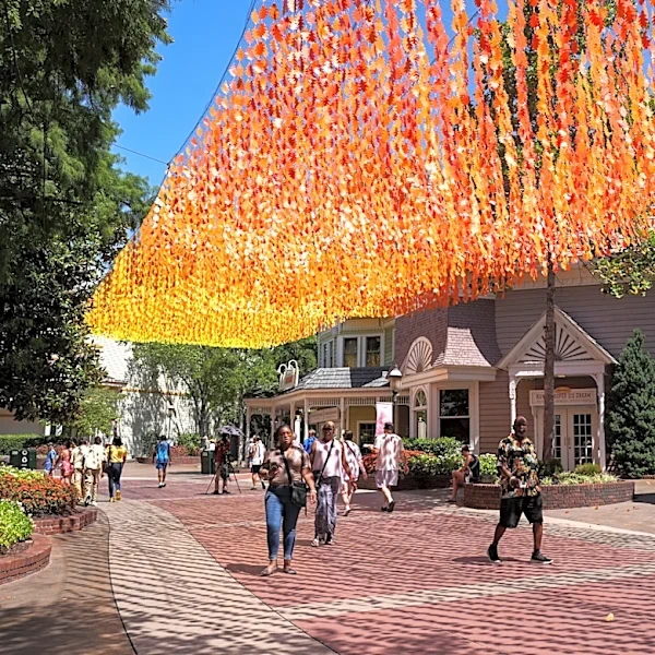 Dollywood celebrates its first major awards since losing Dolly Parton
