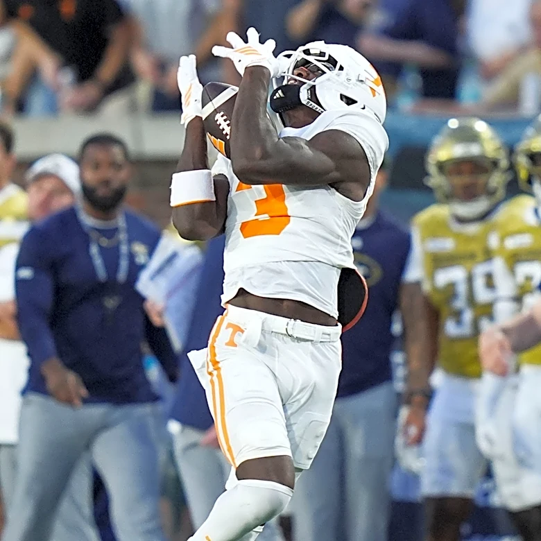 It appears Radarious Jackson has won Tennessee football's last starting WR job