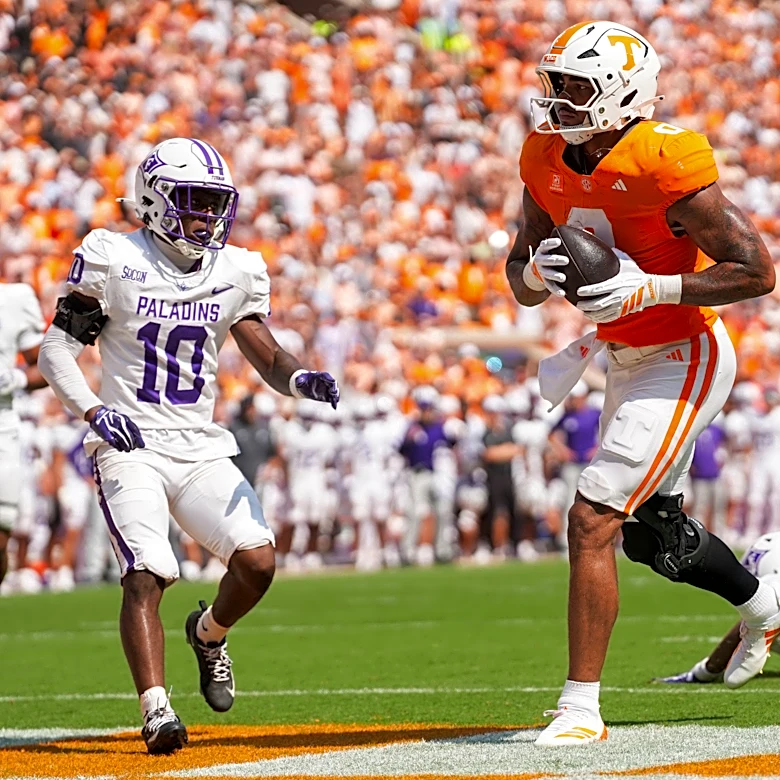 Is Tennessee football jinxed by season-ending injuries? Let's discuss