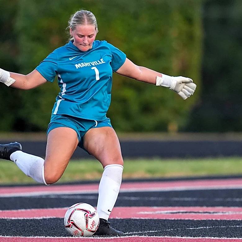 Vote for the top midseason girls soccer player of the year in the Knoxville area