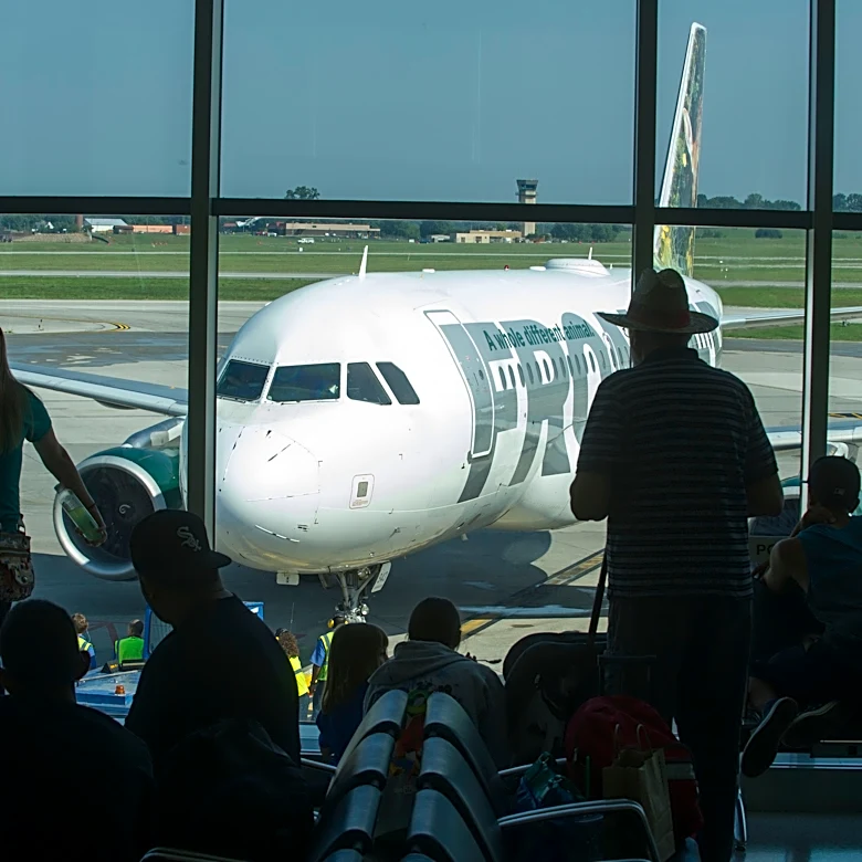Gov. Bill Lee picks final new board member to shape the Knoxville airport