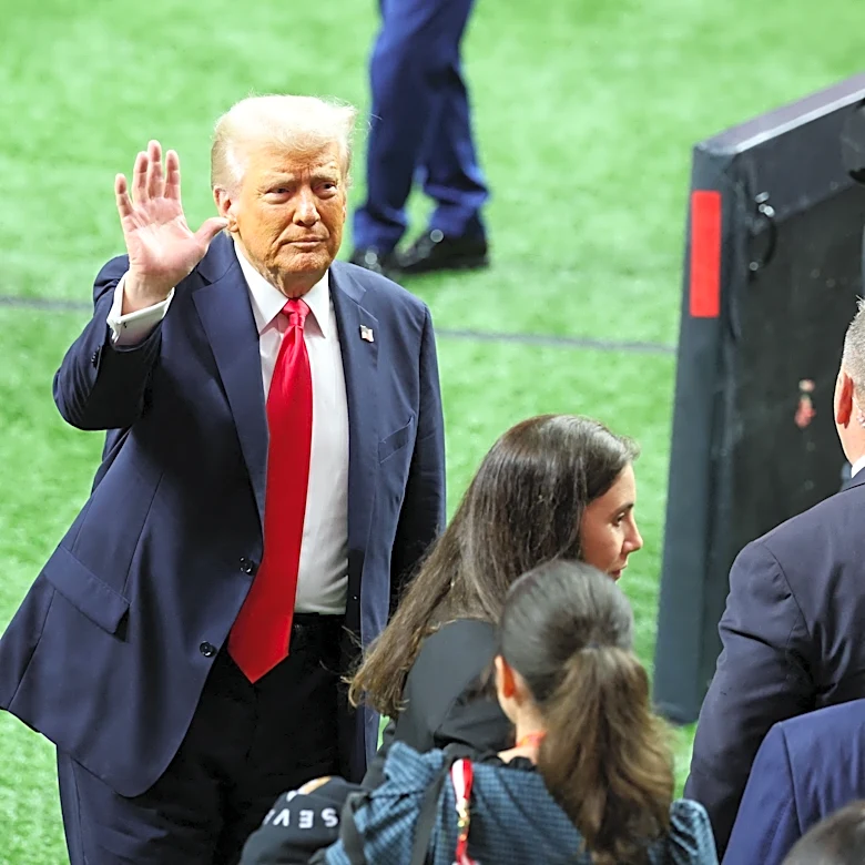 Trump will be at Tennessee vs Texas. What does visit mean for the Vols' chances?