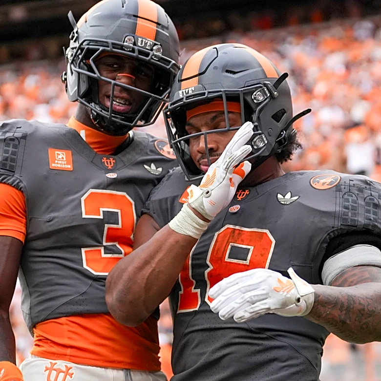 Where Tennessee ranks in college football polls after win over Auburn