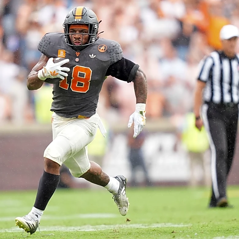 Why DeSean Bishop wasn't surprised George MacIntyre was ready when Tennessee changed QBs