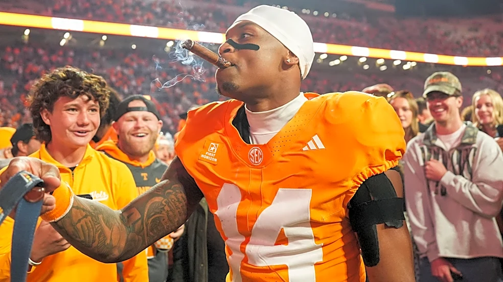 Tennessee football raised its defense to new level in beating Alabama | Adams